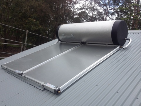 Rinnai solar hot water installers fit a single service